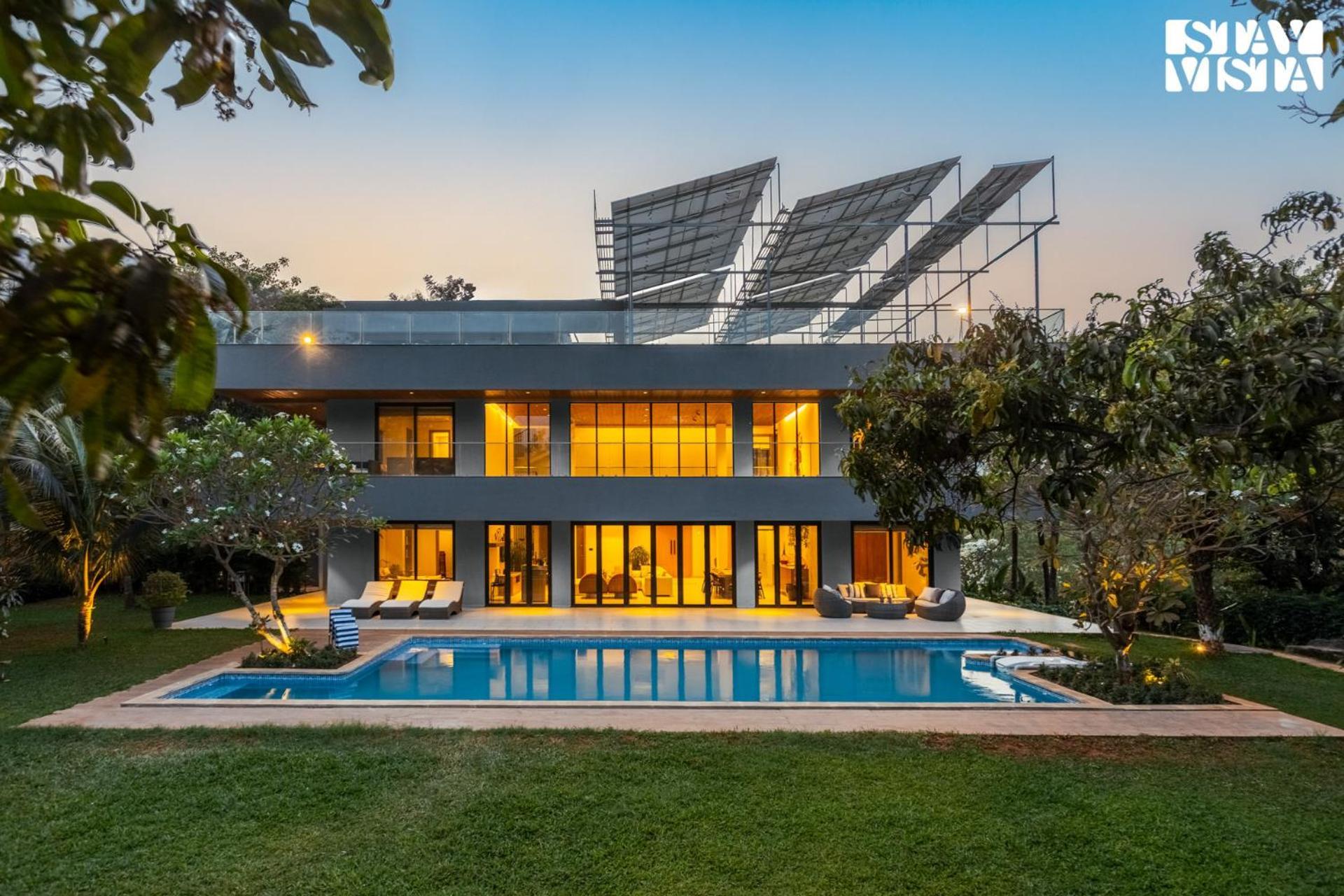 Reflection House By Stayvista With Pool, Terrace Bar, Indoor Games & Exquisite Interiors In A Nutshell Alībāg Exterior foto